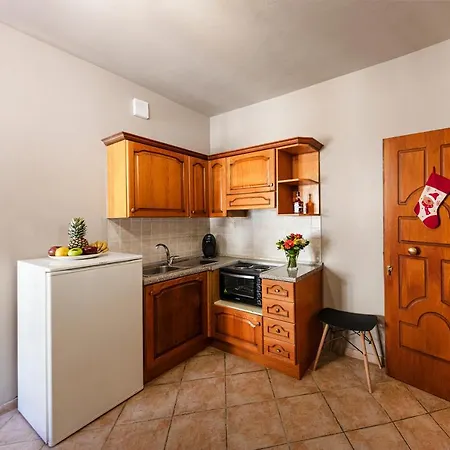 Luxury & Cozy By White Hills Ξενοδοχείο με διαμερίσματα 3*