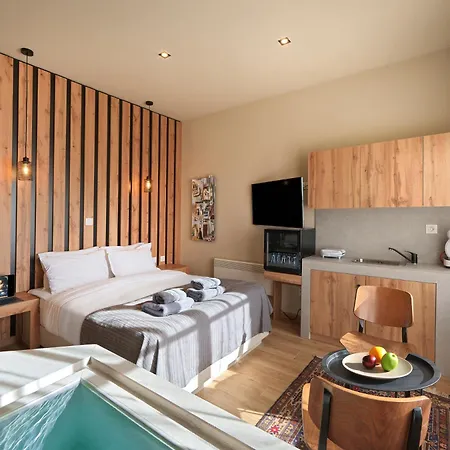 Luxury & Cozy By White Hills Aparthotel
