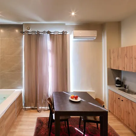 Ξενοδοχείο με διαμερίσματα Luxury & Cozy By White Hills 3*