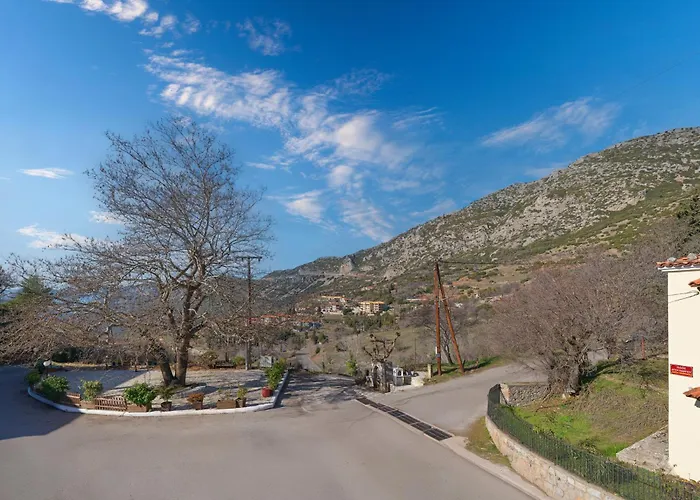 Luxury & Cozy By White Hills Arachova